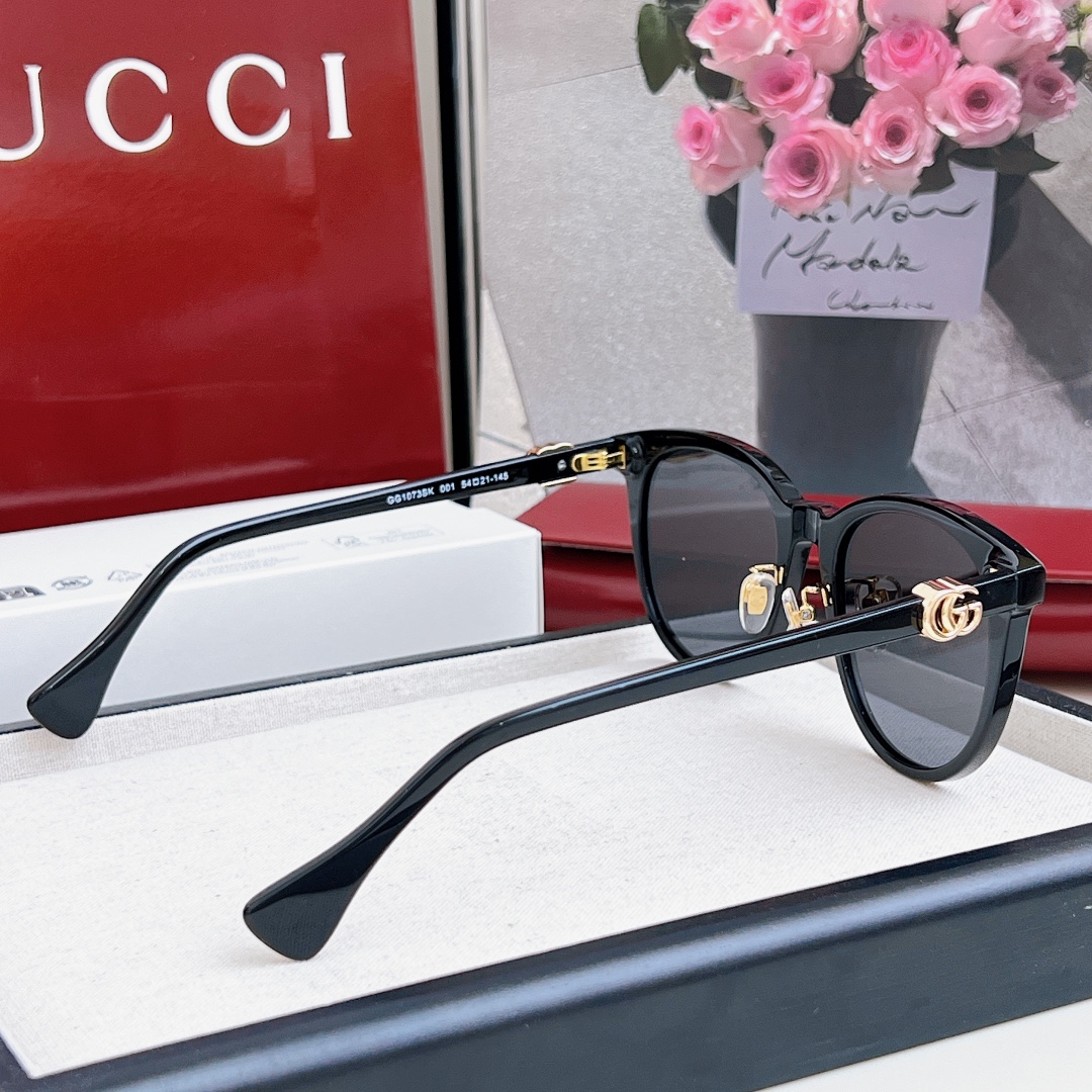   高品质
Gucc*
Mod：GG1073
Size：54-21-145
🔝🔝