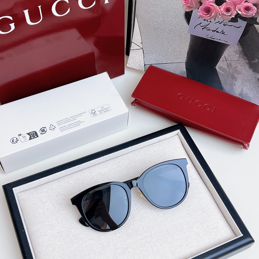   高品质
Gucc*
Mod：GG1073
Size：54-21-145
🔝🔝