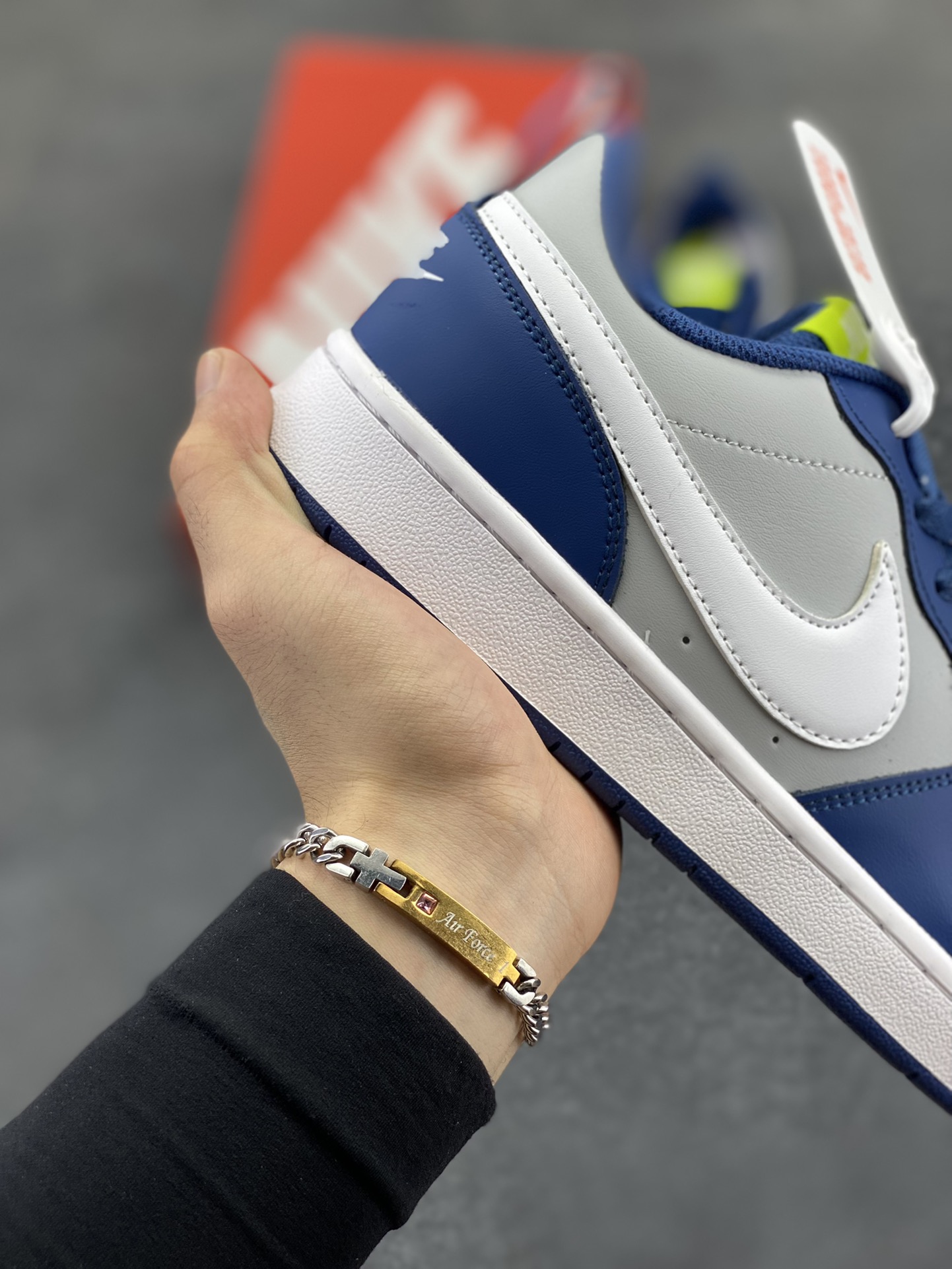 图片[6]-福利特价 Nike Court Borough 低帮百搭透气休闲运动板鞋男女鞋 经典耐用的设计，兼顾舒适脚感和出众风范，演绎匠心之作。结构性的支撑贴合感结合复古篮球设计，塑就场外全明星风范。 货号：BQ5448-016 尺码：36 36.5 37.5 38 38.5 39 40 40.5 4142 42.5 43 44 44.5 45-选品中心