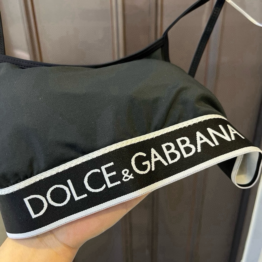 🆕

DG新款比基尼，久等的款式，S M L XL