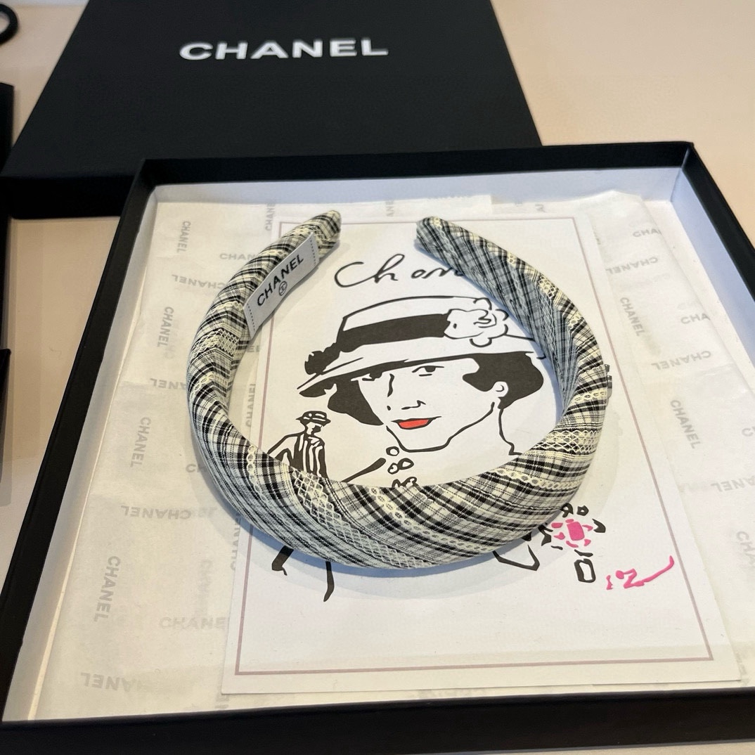 🆕

Chanel香奈儿结发箍