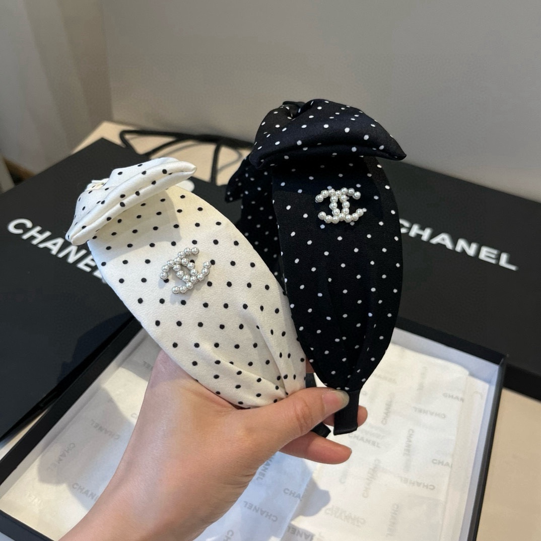 🆕

chanel 香奈儿新款发箍