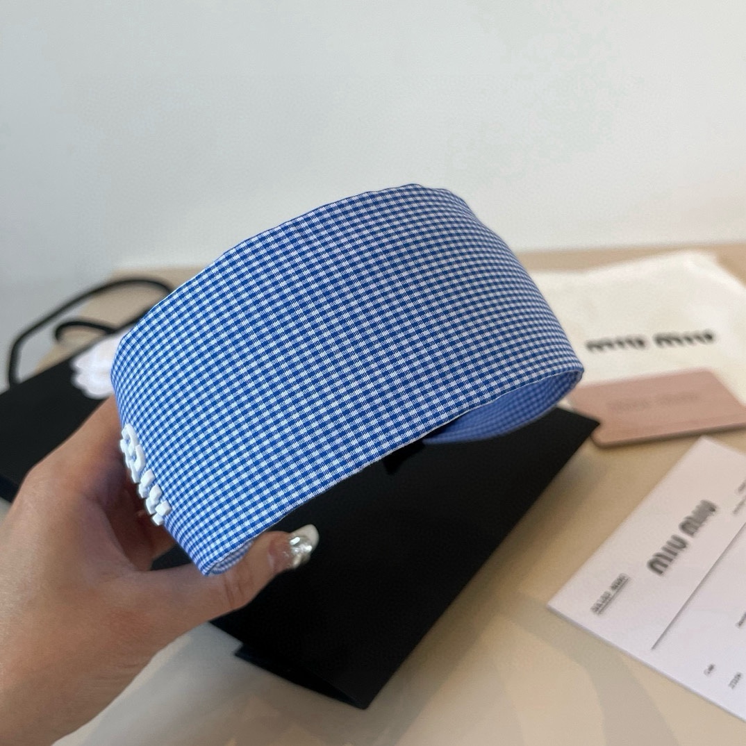 🆕

miumiu缪缪2025新款发箍、韩版发箍