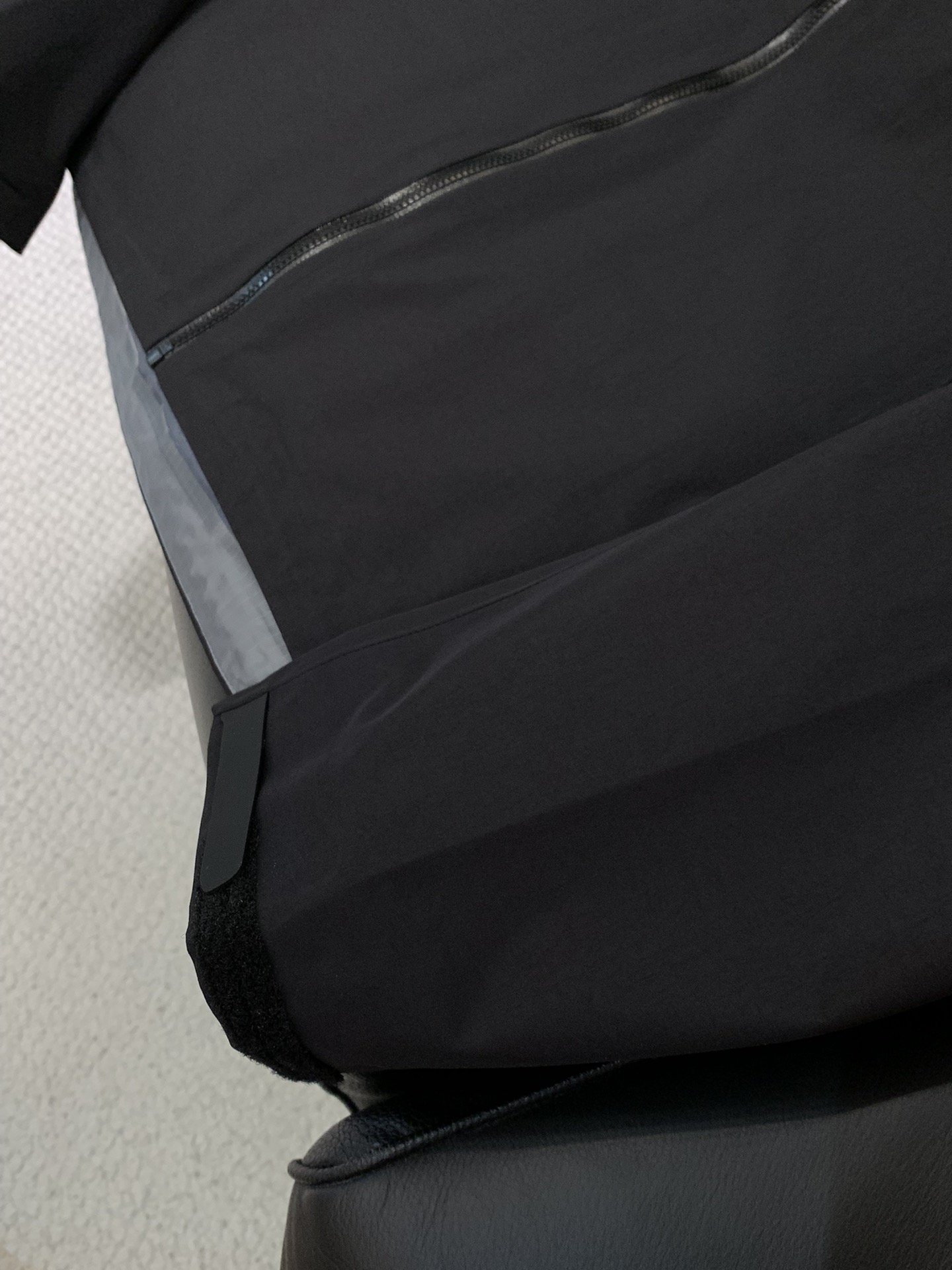 ，ARCTERYX 始祖鸟，2025秋冬AW新品，时尚休闲冲锋衣外套，专柜同步有售，原单狠货，进口原版面