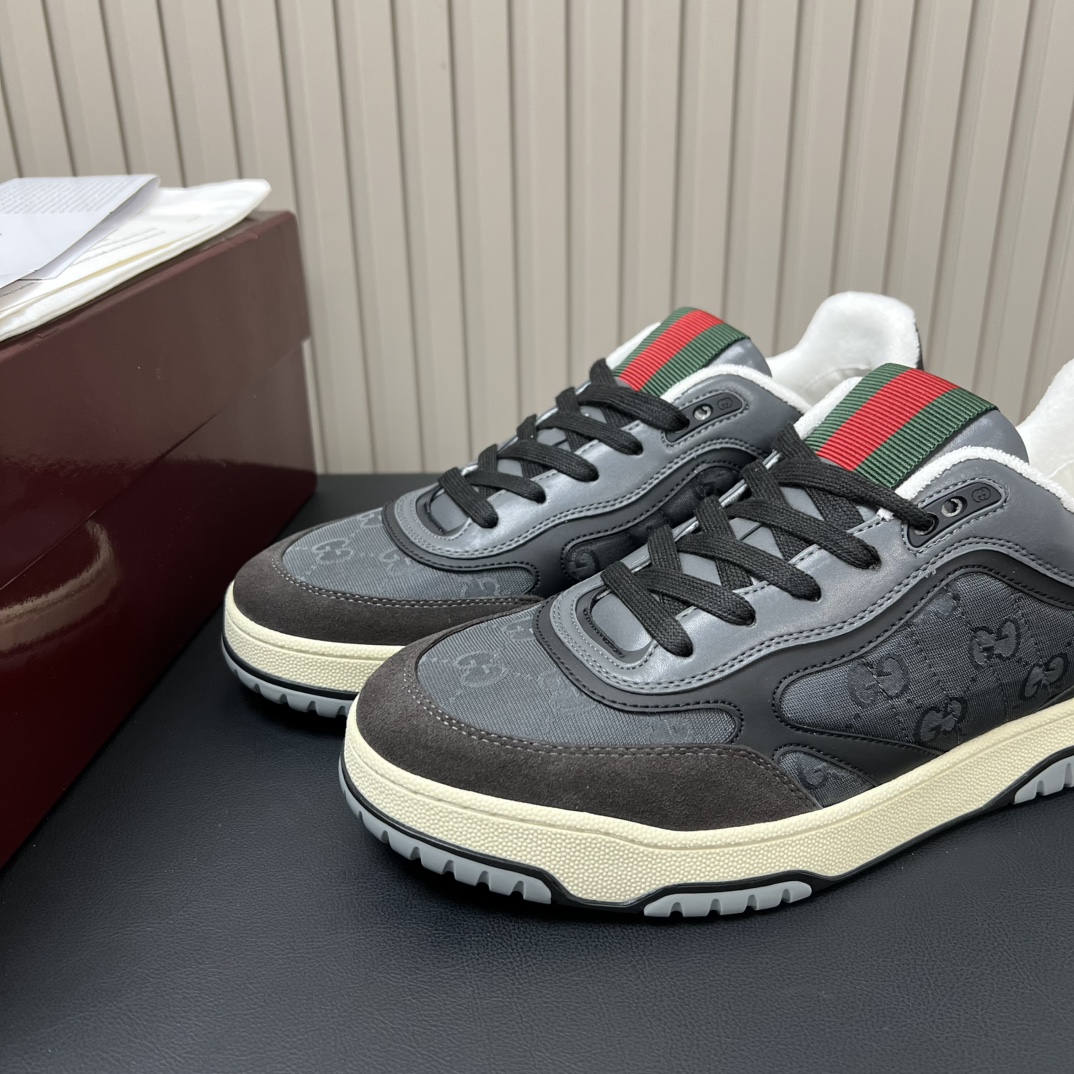Gucci Basketball Style Low-Top Sneakers with Signature Web and Logo 6 i1755764992 739 4