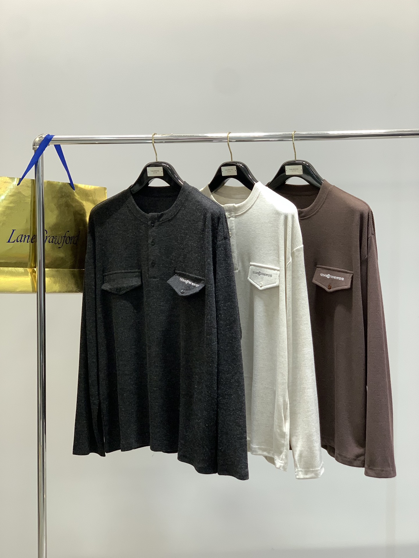 ，Maison Margiela马吉拉，2025早秋最新品，专柜同步有售，原单狠货，时尚休闲圆领长袖T恤