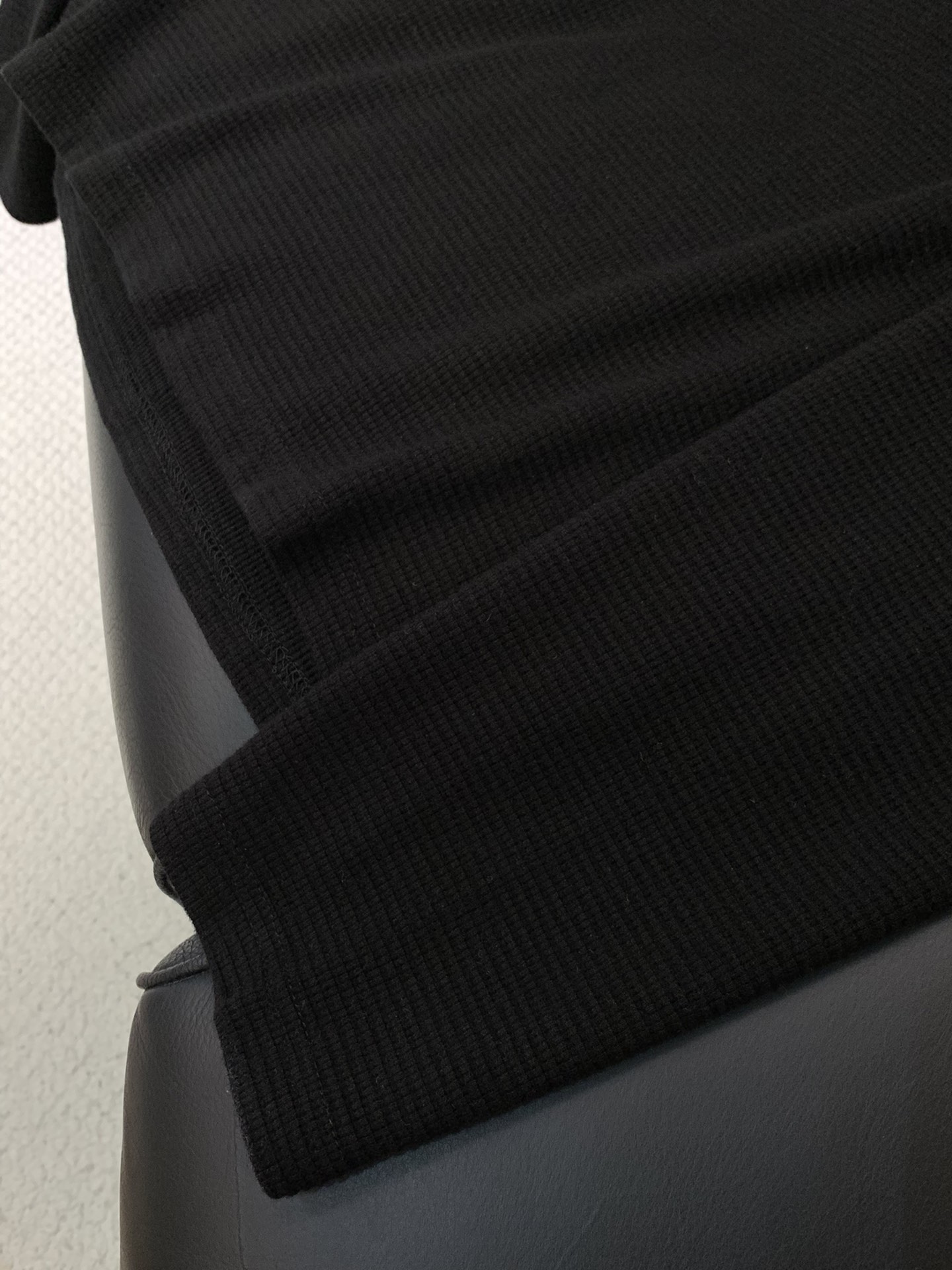 ，LouisVuitton 路易威登，2025秋季最新款，专柜同步有售，原单狠货，时尚休闲圆领长袖T恤，