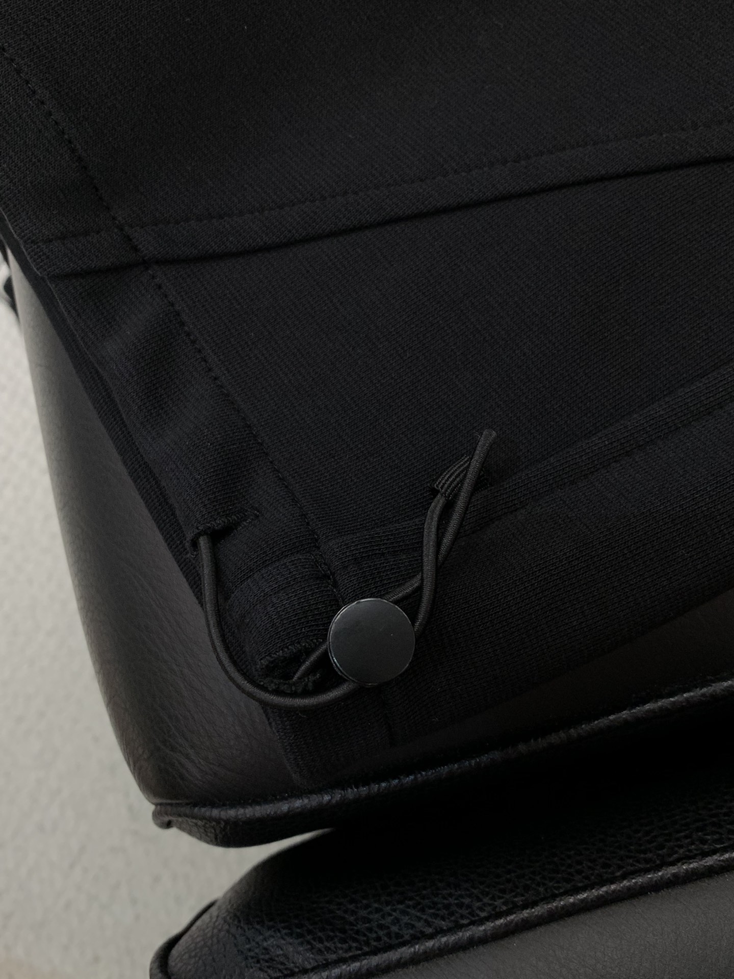 ，Dior 迪奥， 2025秋季新品，专柜同步有售，简约时尚休闲裤，原版进口面料，舒适透气，顶级印花工艺