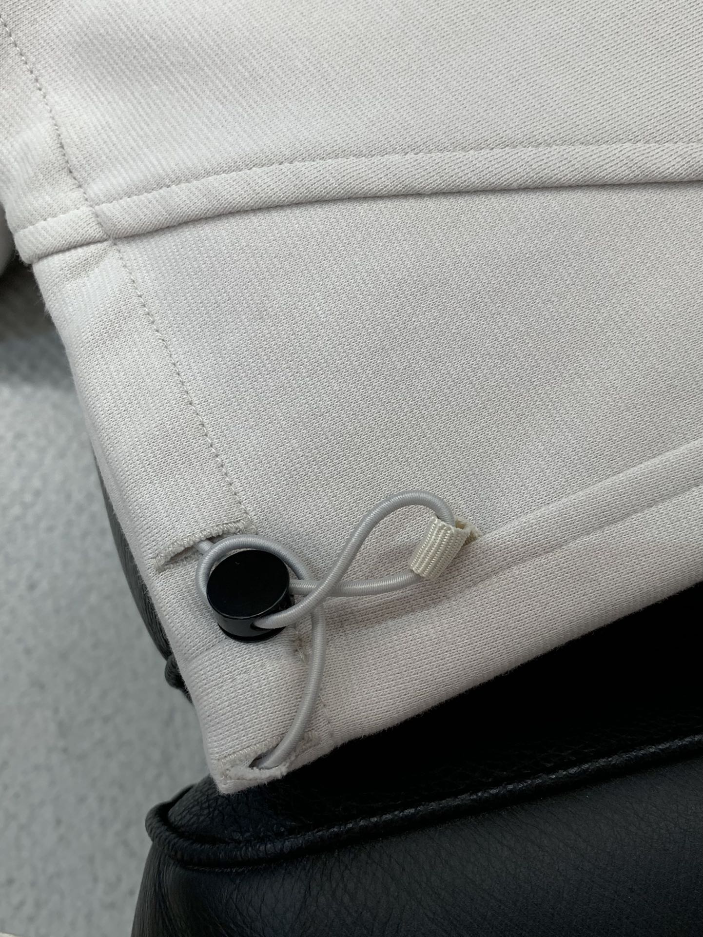 ，Dior 迪奥， 2025秋季新品，专柜同步有售，简约时尚休闲裤，原版进口面料，舒适透气，顶级印花工艺