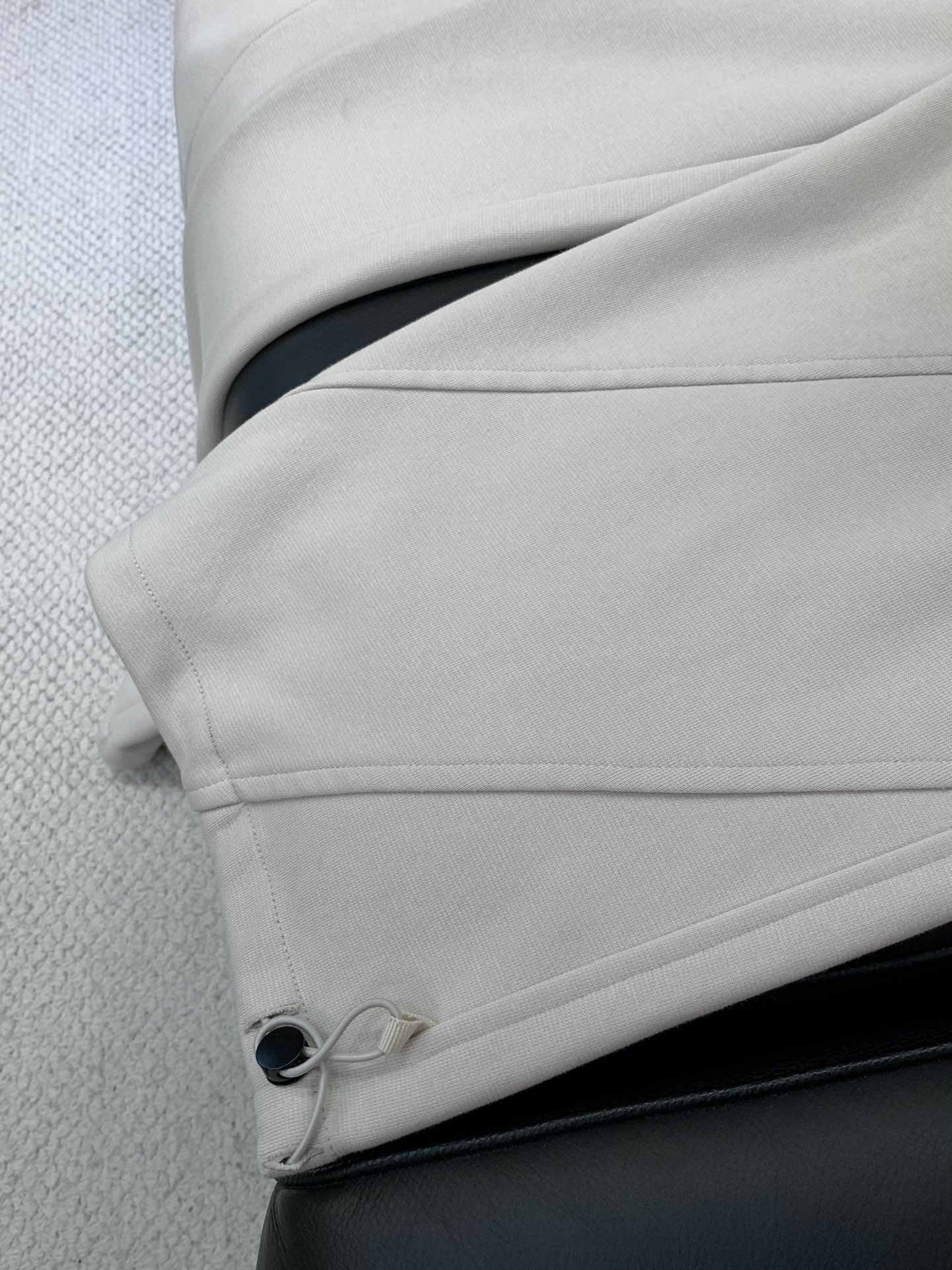 ，Dior 迪奥， 2025秋季新品，专柜同步有售，简约时尚休闲裤，原版进口面料，舒适透气，顶级印花工艺