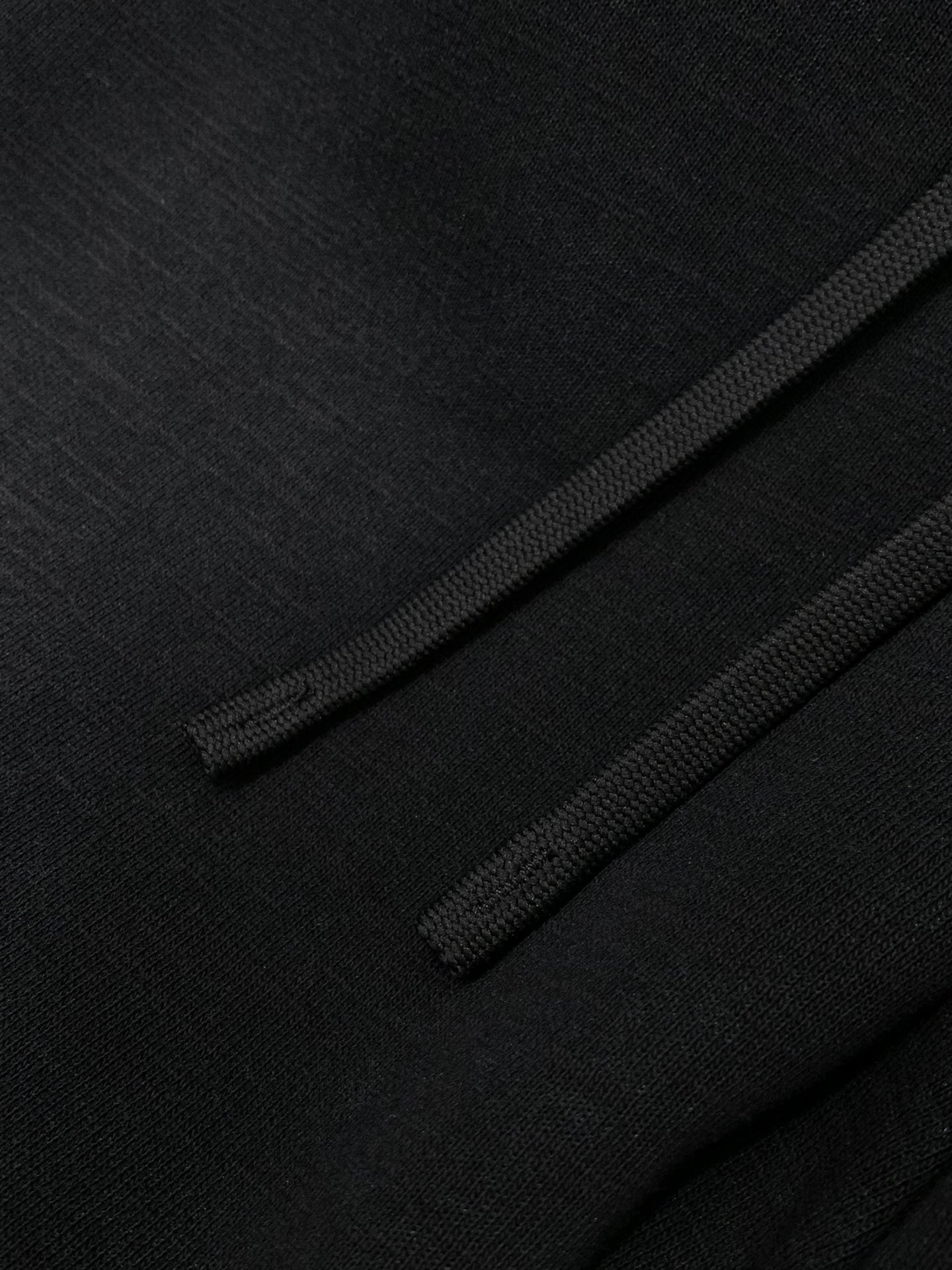 ，Maison Margiela马吉拉，2025秋季最新品，时尚休闲裤，专柜同步有售，原单狠货，采用进口