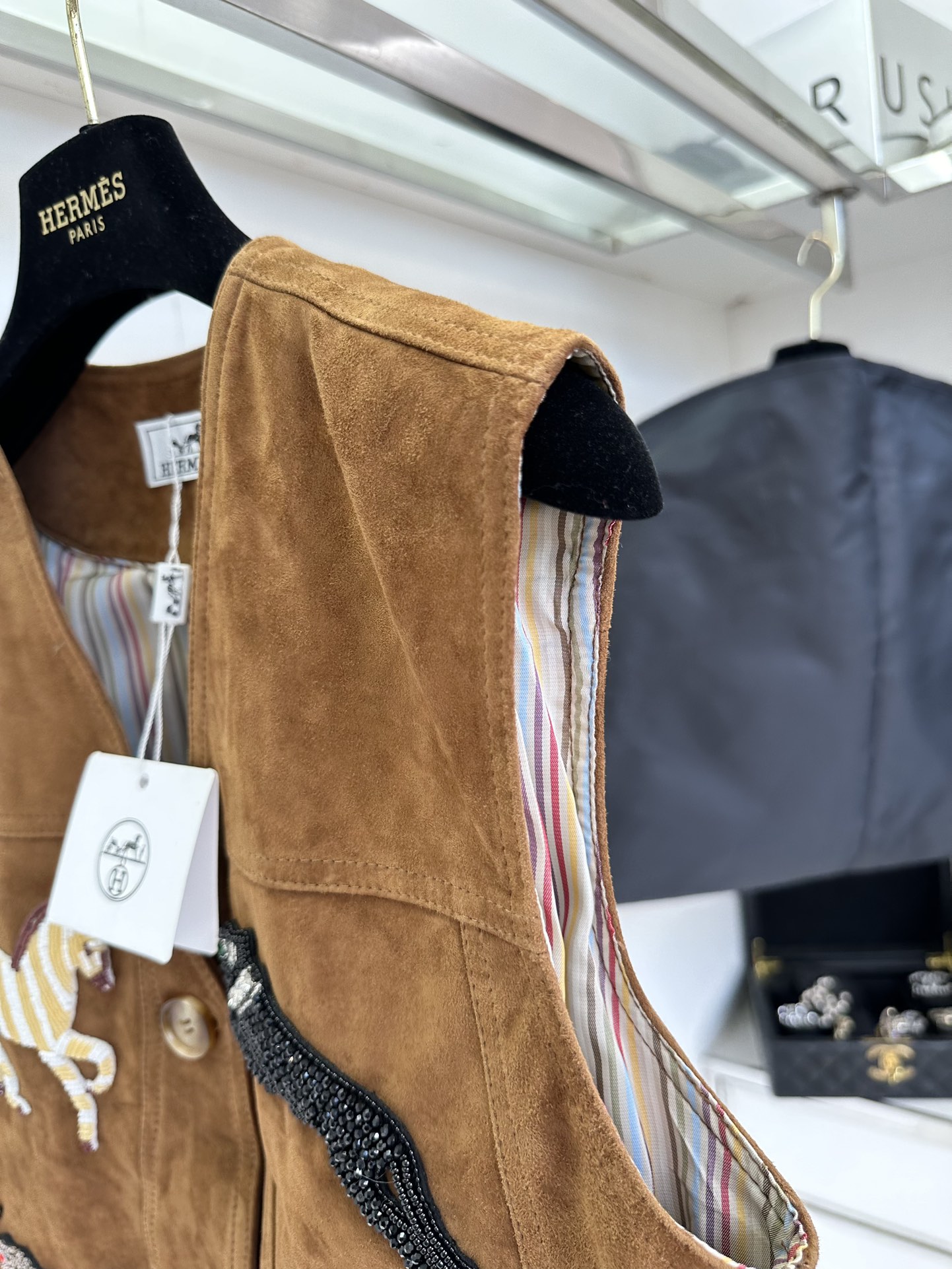 Handmade Beaded Animal Vest, Premium Lambskin Suede Vest for Women 9 i1755765348 3001 7
