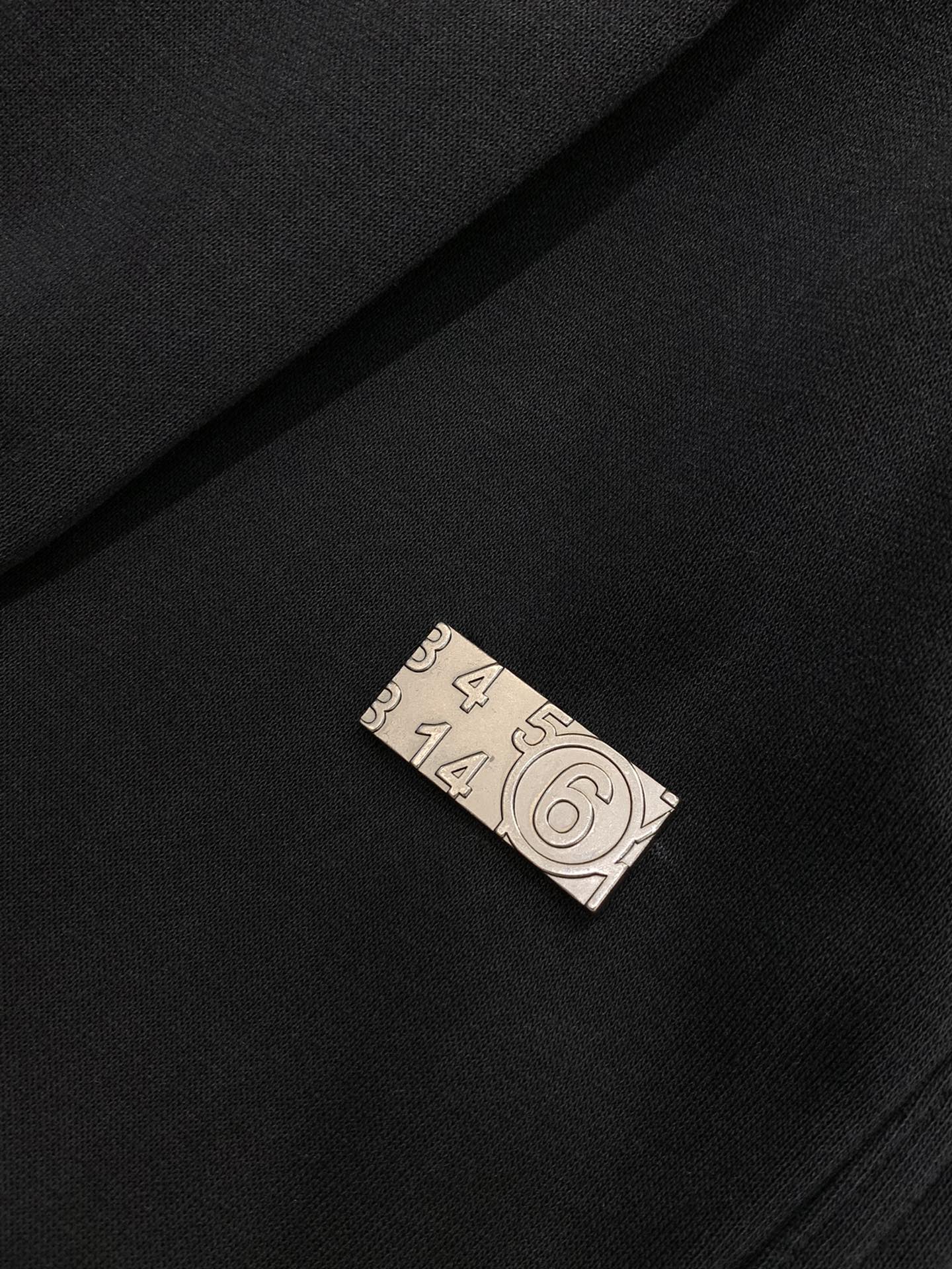 ，Maison Margiela马吉拉，2025秋季最新品，时尚休闲裤，专柜同步有售，原单狠货，采用进口