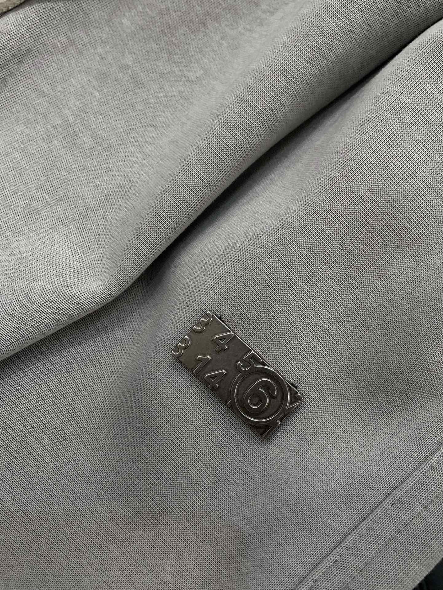 ，Maison Margiela马吉拉，2025秋季最新品，时尚休闲裤，专柜同步有售，原单狠货，采用进口