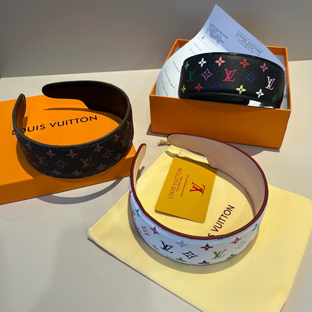 🆕

Lv路易威登新款发箍