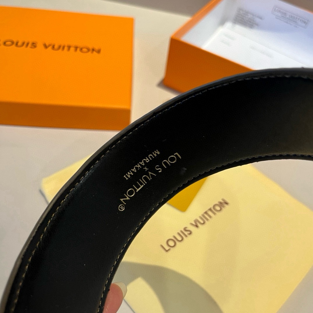 🆕

Lv路易威登新款发箍