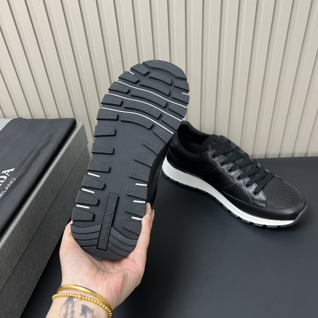 Prada Men's Black Leather Trim Mesh Lace-Up Low Top Sneakers 9 i1755765777 7501 7