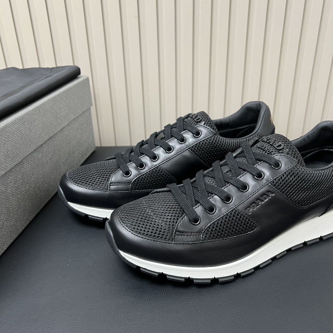 Prada Men's Black Leather Trim Mesh Lace-Up Low Top Sneakers 6 i1755765777 8290 4