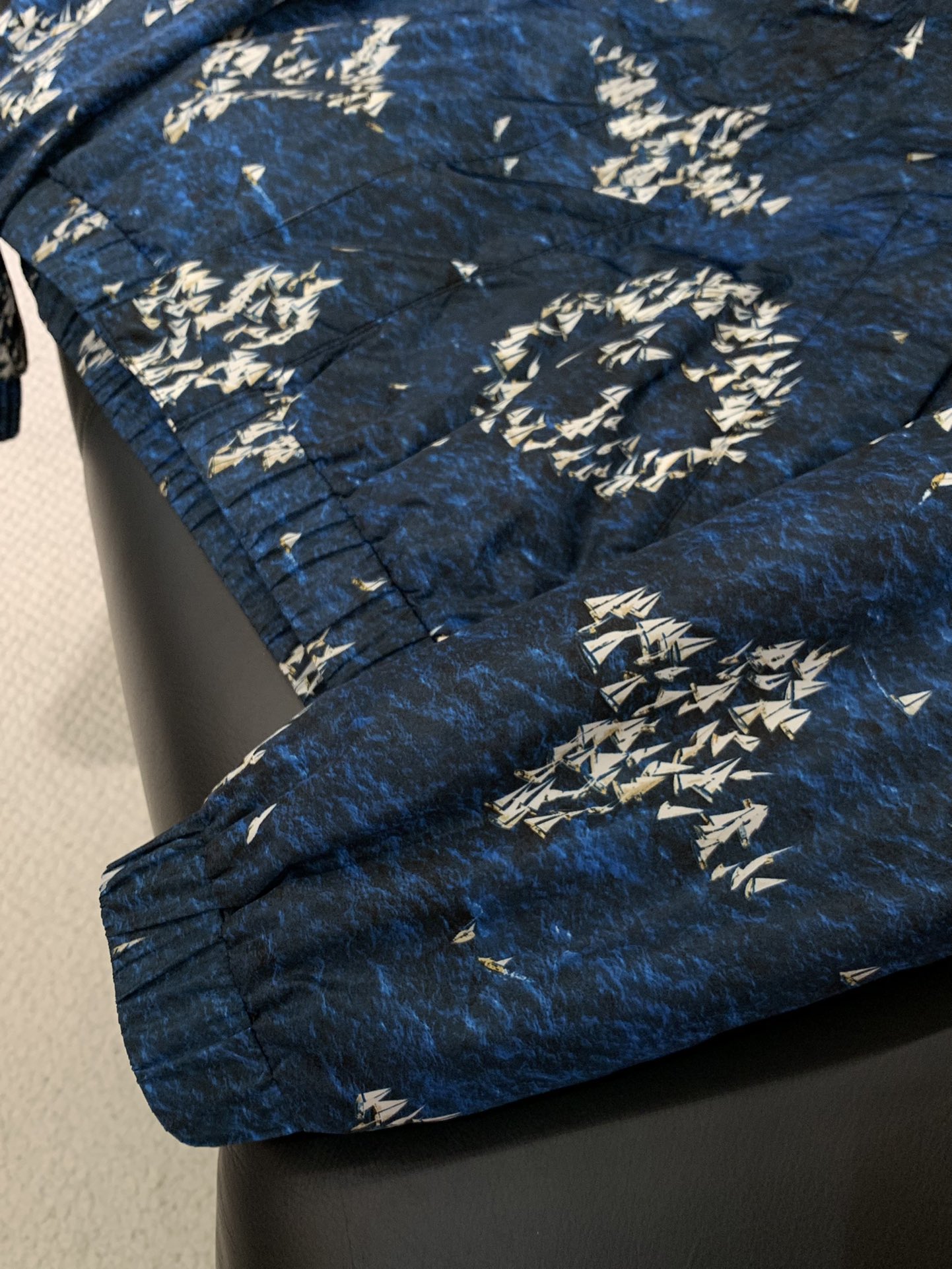 ，LouisVuitton 路易威登，2025秋季最新款，专柜同步有售，原单狠货，时尚休闲连帽夹克外套，