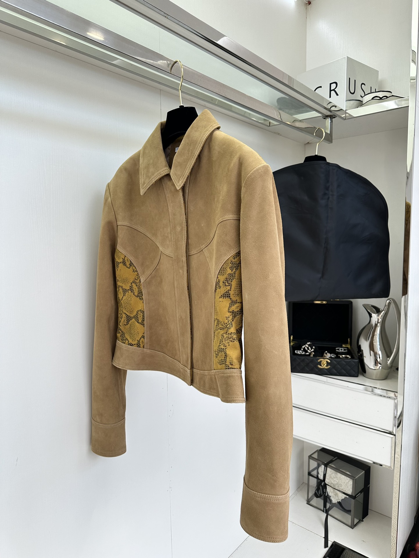 Snakeskin Suede Leather Jacket for Women - Fitted Waist, Unique Design 4 i1755766339 7808 2