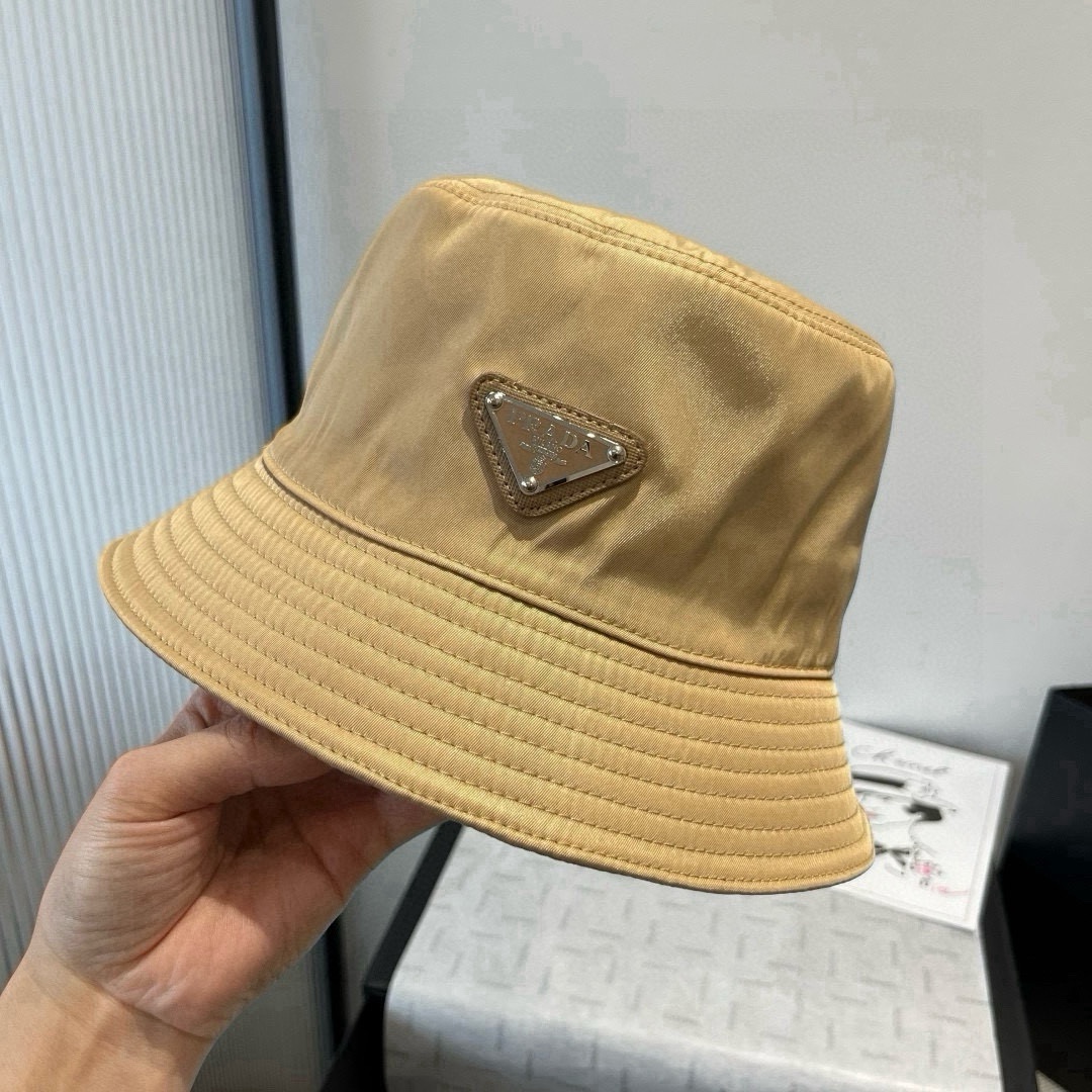 🆕

PRADA普拉达渔夫帽，帆布帽，头围57cm