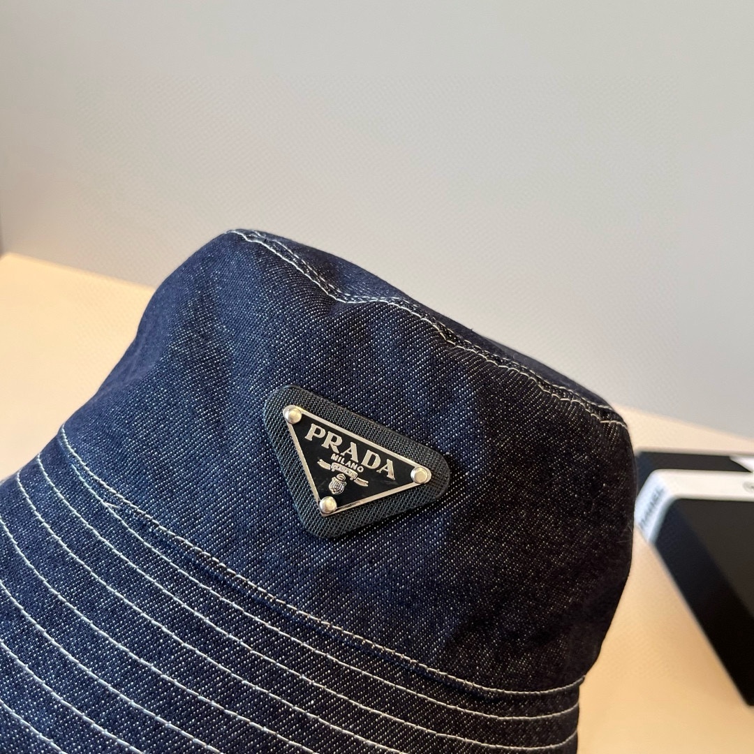 🆕

普拉达高端定制渔夫帽，头围57cm