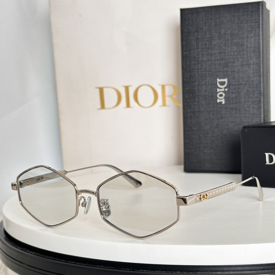  ‼️DIO*🌟🌟🌟MODEL：DiorCannage R3U 🌟🌟🌟SIZE：55口17-140🌟🌟🌟