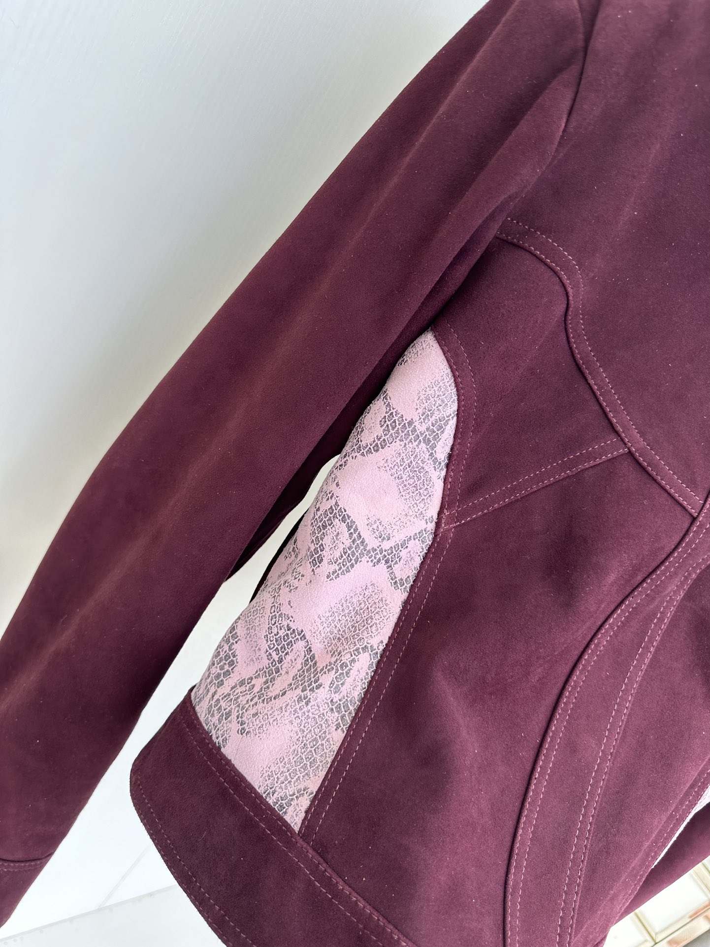 Snakeskin Suede Leather Jacket for Women - Slim Fit Biker Coat 9 i1755772763 8587 7
