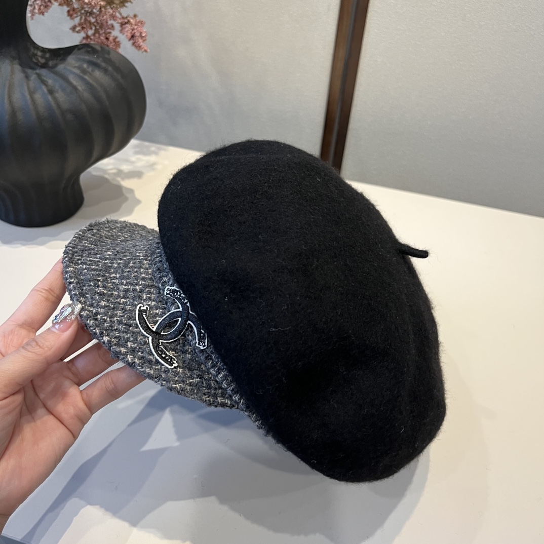 🆕

Chanel香奈儿新款鸭舌军帽，高级定制，头围57cm