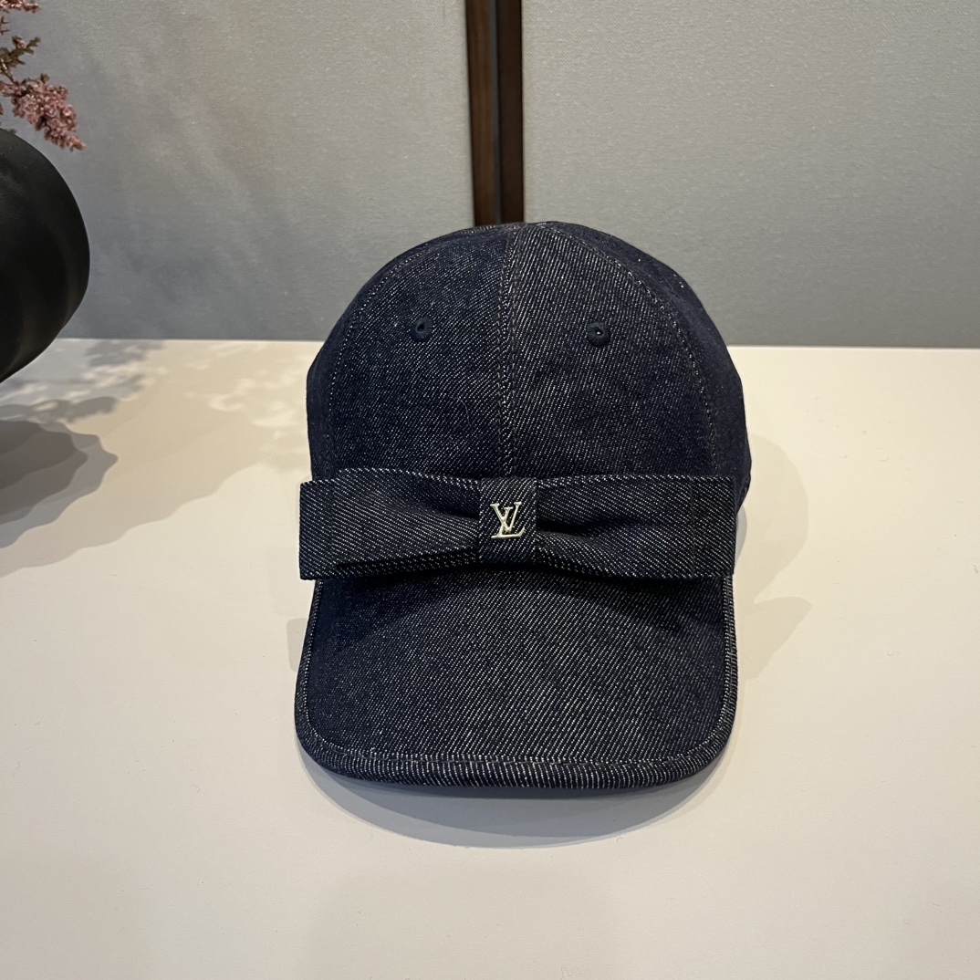 🆕

Lv路易斯鸭舌帽，高级定制，头围57cm