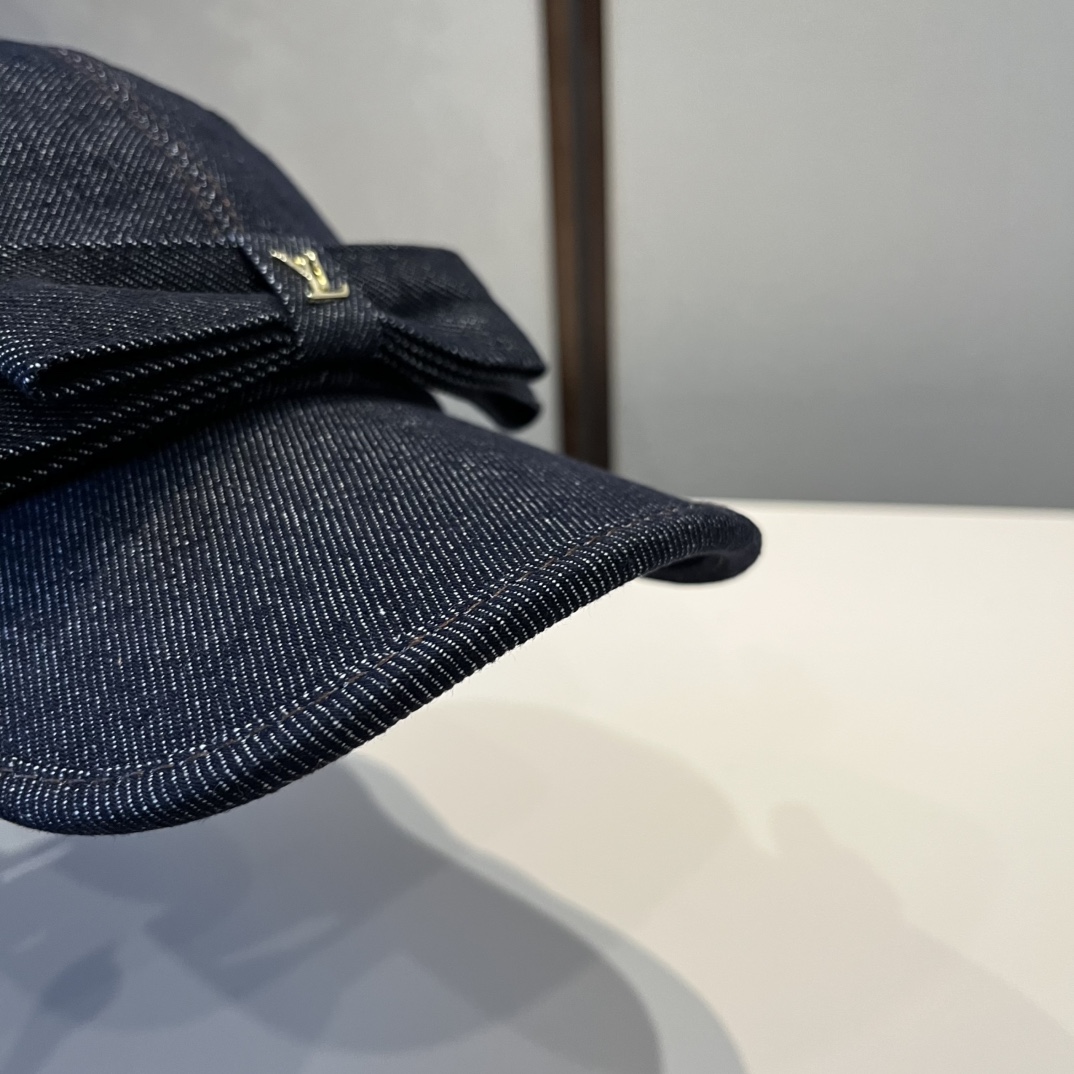 🆕

Lv路易斯鸭舌帽，高级定制，头围57cm