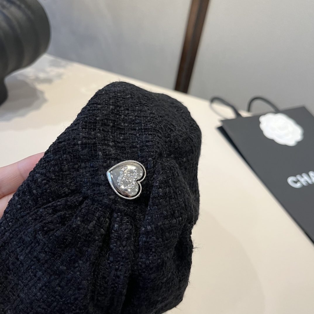 🆕

Chanel香奈儿新款贝雷帽