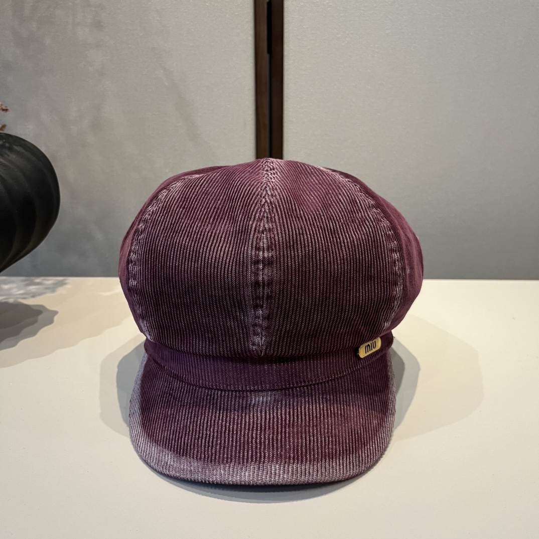 🆕

miumiu缪缪新款鸭舌画家帽，头围57cm