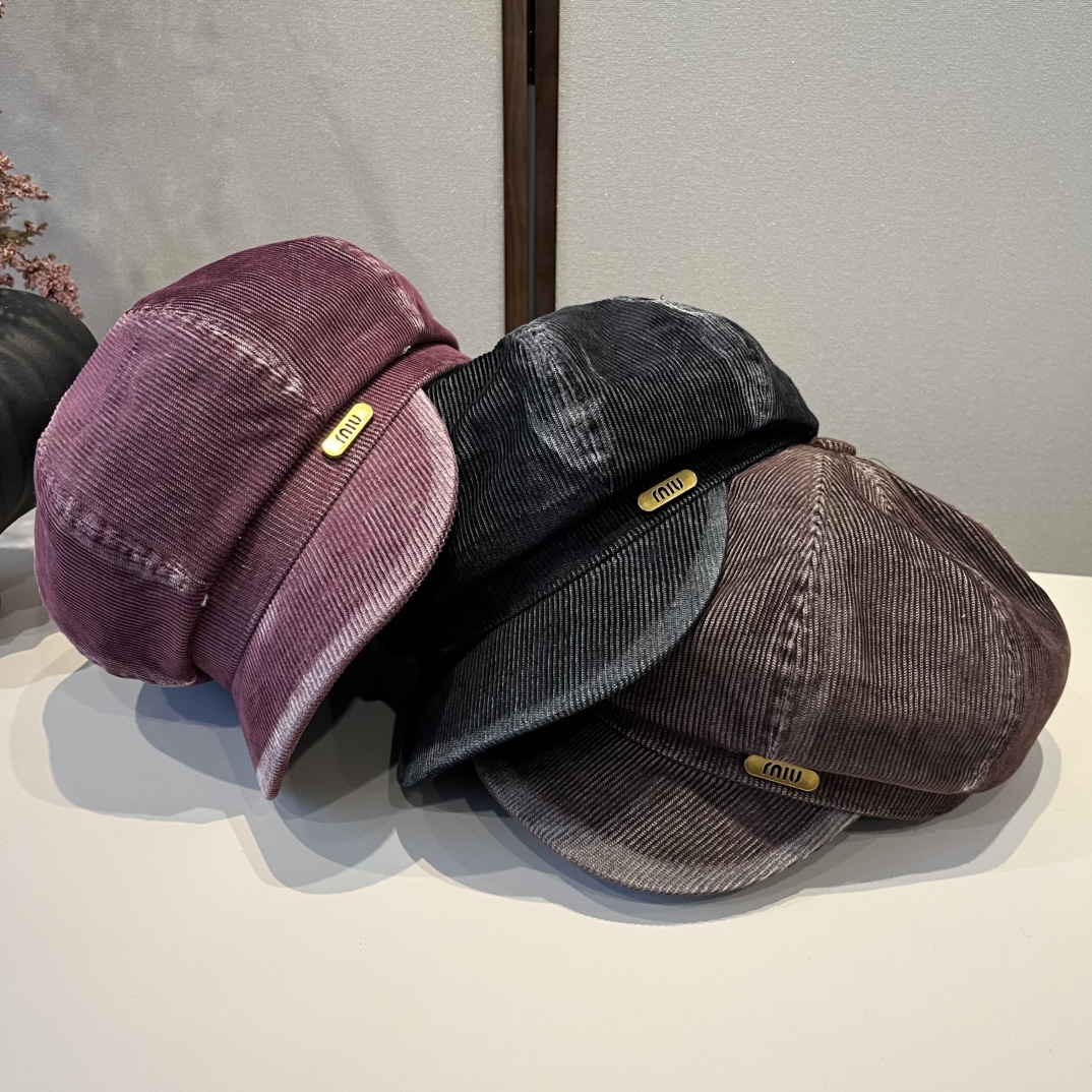 🆕

miumiu缪缪新款鸭舌画家帽，头围57cm