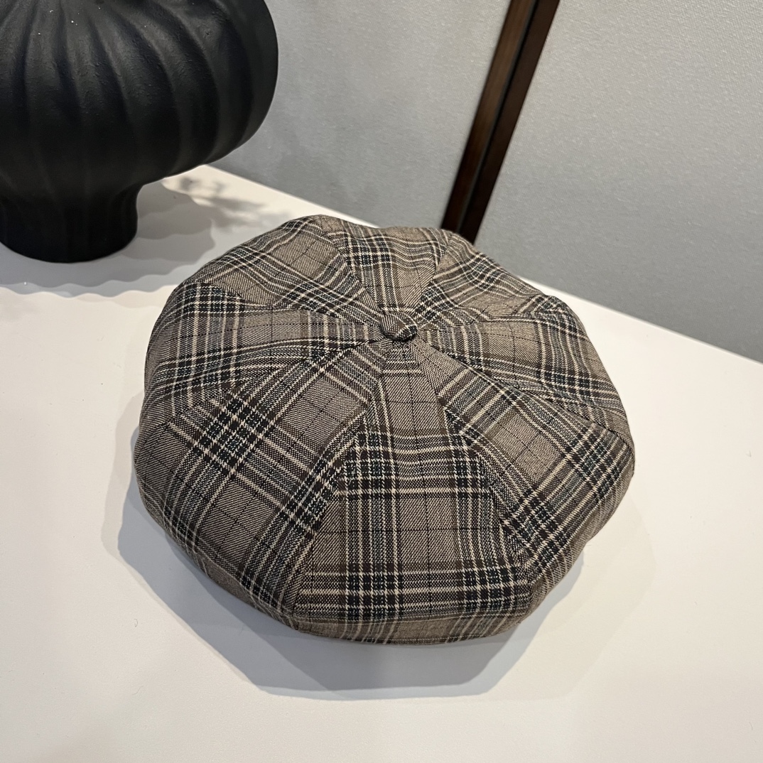 🆕

巴宝莉新款贝雷帽