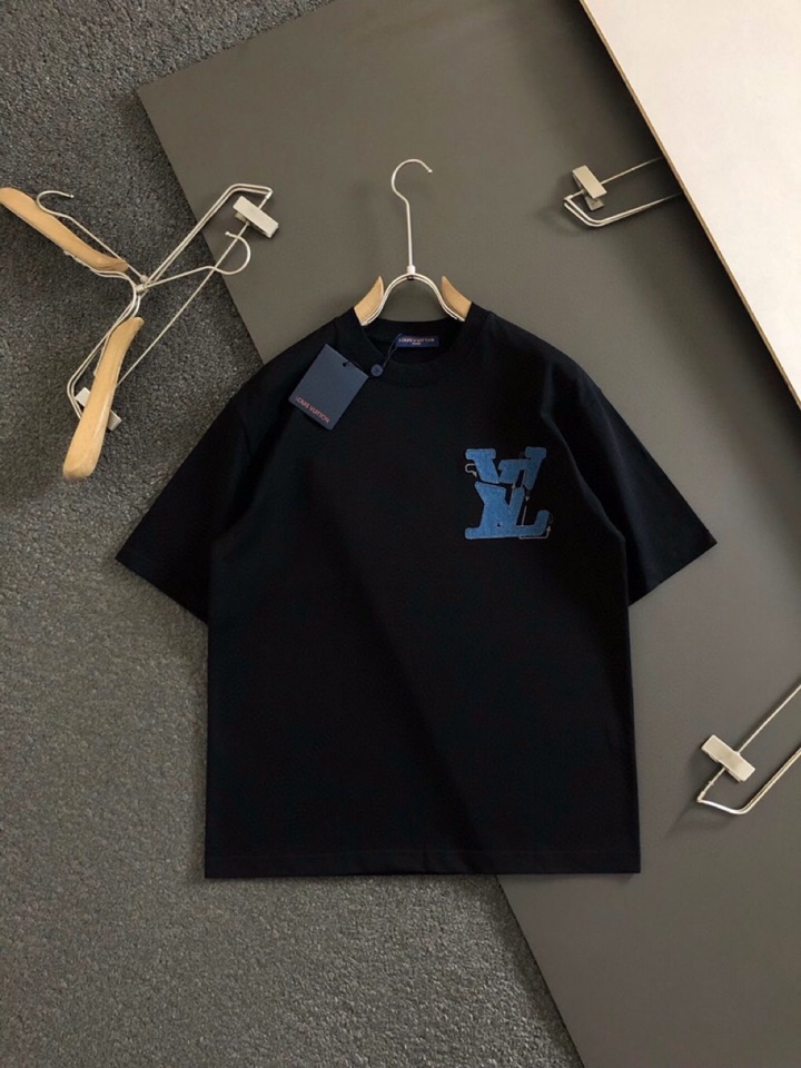  Louis Vuitton 路易威登 LV 驴牌25ss春夏顶级贴布绣经典短袖圆领T恤，精致工艺面料，