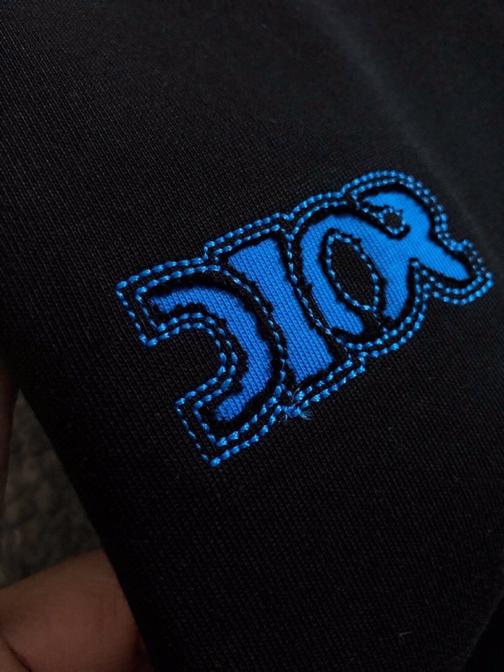  Dior 迪奥25ss春夏顶级字母烧花经典短袖圆领T恤，精致工艺面料，顶级元素融合打造，经典短袖3标齐