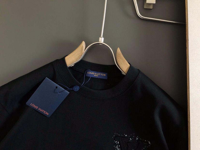  Louis Vuitton 路易威登 LV 驴牌 25ss春夏顶级贴布绣经典短袖，精致工艺面料，顶级元