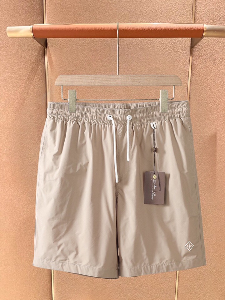  Loro Piana 诺悠翩雅lP🆕 夏季新品男士休闲🏖️沙滩短裤，每个颜色都有固定包装，内衬全包网布