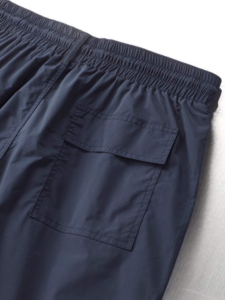  Loro Piana 诺悠翩雅lP🆕 夏季新品男士休闲🏖️沙滩短裤，每个颜色都有固定包装，内衬全包网布