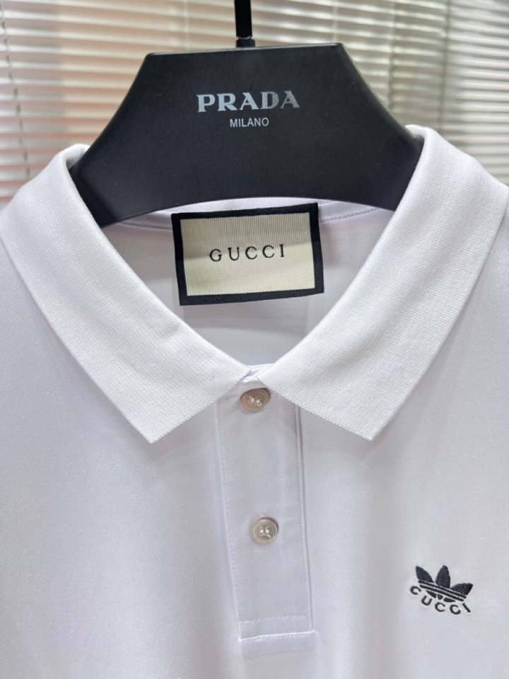  Gucci 古奇25春夏新款男士撞色珠地网眼棉短袖翻领T恤Polo衫，原版珠地棉面料，可商务可休闲！2