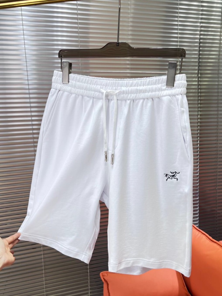  (Arcteryx）始祖鸟2025ss贸易渠道货品.休闲运动短裤 无从释怀的经典款,休闲时尚感略带锋利