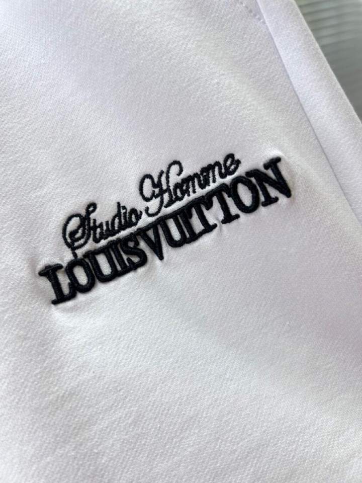  Louis Vuitton 路易威登 LV 驴牌2025ss贸易渠道货品.休闲运动短裤 无从释怀的经典