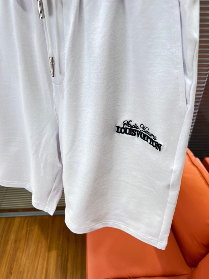  Louis Vuitton 路易威登 LV 驴牌2025ss贸易渠道货品.休闲运动短裤 无从释怀的经典