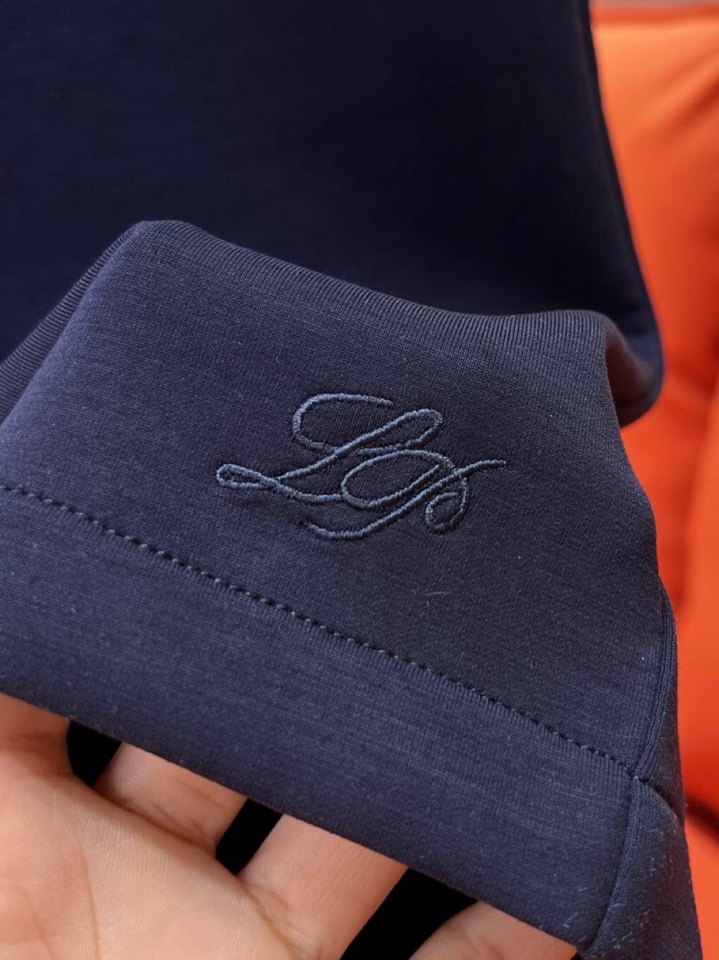  Loro Piana 诺悠翩雅lP🆕 新品经典时尚男士休闲裤，简约时尚老钱风单品设计，天丝棉+聚酯纤维