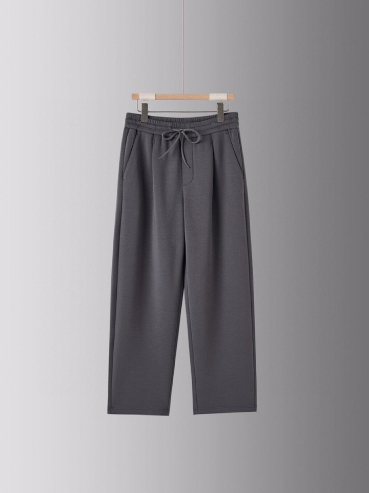  ARMANI阿玛尼2025秋冬休闲松弛系列休闲裤，370克重柔感果冻棉，弹力很好，空气层结构饱满但是不