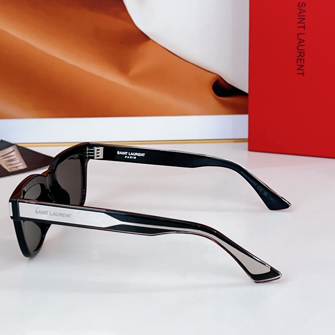 。SAINT LAUREN* 
MODEL：SL789/JA
SIZE：47口21-145
🔝🔝