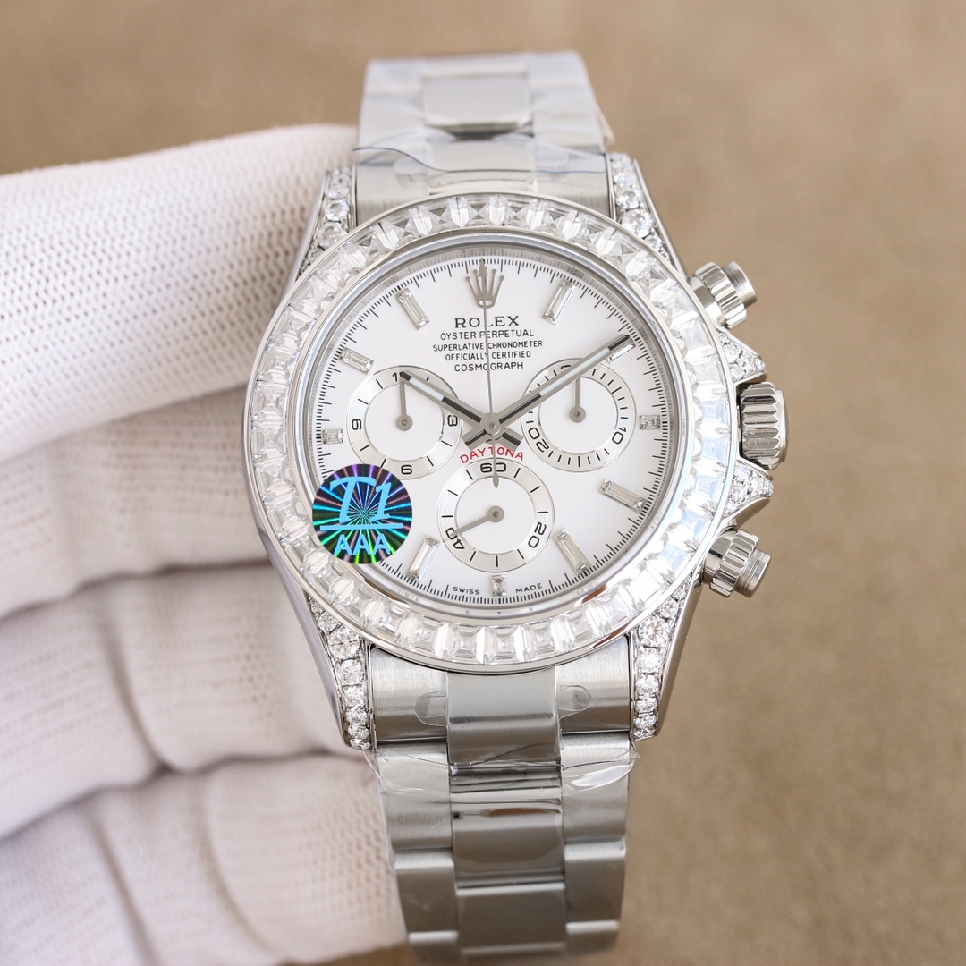 NO:339860,Unified HEH modified Ditona!  Polar glaciers, Moissanite diamonds support formal institutional testing v2 update oil filling white needles, V2 upgraded version In the long river of time, each watch carries a unique story and memory. However, when classic design meets modern creativity, when traditional craftsmanship meets the pursuit of personality, a wonderful transformation about watch modification begins. Watch modification is by no means a simple part replacement or appearance modification, but a deep exploration and reinterpretation of watchmaking art. It is a perfect fusion of tradition and innovation, and a passionate collision between mechanical craftsmanship and fashion aesthetics. Every modification is like giving the watch a new life, allowing it to bloom unique brilliance in the passage of time.  Our team of modification masters is composed of a group of professionals who are passionate and persistent about watch art. They are proficient in every detail of watchmaking technology, from the fine adjustment of the movement to the careful design of the dial, from the material selection of the watch strap to the personal customization of the bezel, they all devote their efforts and wisdom. With their superb skills and rich experience, they can turn the watches in your heart into reality and create a time-specific artwork that belongs to you. The modified watches not only look new in appearance, but also achieve a qualitative leap in performance and function. We use top-level watchmaking materials, such as luxury carbon fiber, brilliant gems, etc., to give the watch excellent texture and durability. At the same time, through the optimization and upgrading of the movement, the accuracy and stability of the watch are improved, so that you can also feel the ultimate essence of watchmaking craftsmanship while enjoying the charm of fashion.  Whether it is pursuing classic reproduction with retro charm or fashion innovation that shows the sense of modern technology; whether it is unique customization that highlights personal taste, or cross-border design that integrates multicultural elements, we can meet every need and expectation of watch modification. Let your watch no longer be a monotonous timer tool, but a fashion accessory that highlights your unique style and personal charm, and is the focus of you that you can confidently wear in any occasion. In this ever-changing era, let us embark on an extraordinary journey of watch modification, reshape time with creativity and enthusiasm, and let every second pass become a wonderful bloom of personality and taste.19860909统一 HEH改装迪通拿！极地冰川,莫桑钻支持正规机构检测 v2更新填油白针 ,V2升级版本 在时光的长河中,每一块手表都承载着独特的故事与记忆.然而,当经典的设计遇上现代的创意,当传统的工艺邂逅个性的追求,一场关于手表改装的奇妙变革就此拉开帷幕. 手表改装,绝非简单的零件替换或外观修饰,而是一场对制表艺术的深度探索与重新演绎.它是传统与创新的完美融合,是机械工艺与时尚美学的激情碰撞.每一次改装,都如同赋予了手表新的生命,让它在岁月的流转中绽放出独一无二的光彩. 我们的改装大师团队,由一群对手表艺术充满热忱与执着的专业人士组成.他们精通制表工艺的每一个细节,从机芯的精细调校到表盘的精心设计,从表带的材质选择到表圈的个性定制,无一不倾注着他们的心血与智慧.凭借着精湛的技艺和丰富的经验,他们能够将您心中的梦想手表变为现实,打造出专属于您的时间艺术品. 改装后的手表,不仅在外观上焕然一新,更在性能与功能上实现了质的飞跃.我们选用顶级的制表材料,如奢华的碳纤维、璀璨的宝石等,为手表赋予了卓越的质感与耐久性.同时,通过对机芯的优化升级,提升了手表的精准度与稳定性,让您在享受时尚魅力的同时,也能感受到制表工艺的极致精髓. 无论是追求复古韵味的经典复刻,还是展现现代科技感的时尚创新；无论是彰显个性品味的独特定制,还是融合多元文化元素的跨界设计,我们都能满足您对手表改装的每一个需求与期待.让您的手表不再是千篇一律的计时工具,而是成为彰显您独特风格与个性魅力的时尚配饰,是您在任何场合都能自信佩戴的焦点之作. 在这个瞬息万变的时代,让我们一同踏上手表改装的非凡之旅,用创意与热情重塑时光,让每一秒的流逝都成为个性与品味的精彩绽放.,,Watch