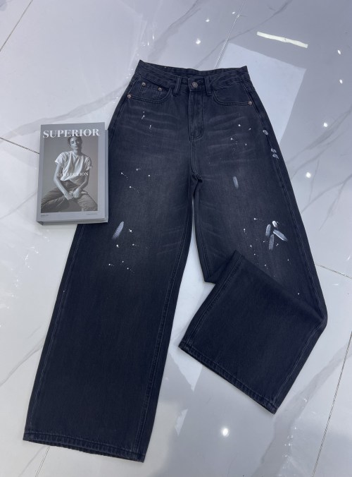 CELINE Women's Denim Jeans High-Waisted Wide Leg Graffiti Street Style 1 CELINE Women's Denim Jeans High-Waisted Wide Leg Graffiti Street Style