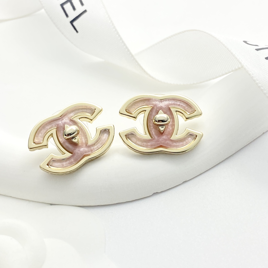 Chanel Pink CC Logo Earrings with Gold Trim, Elegant and Chic 2 i1755842795 3526 0